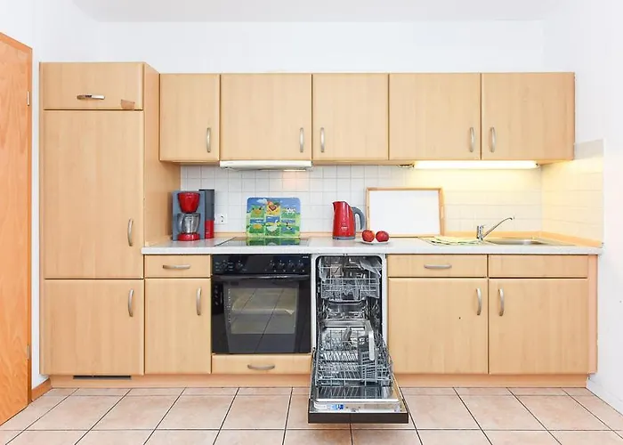 Appartement Muschel 1 Mit Terrasse Und Garten, Bensersiel Holtgast