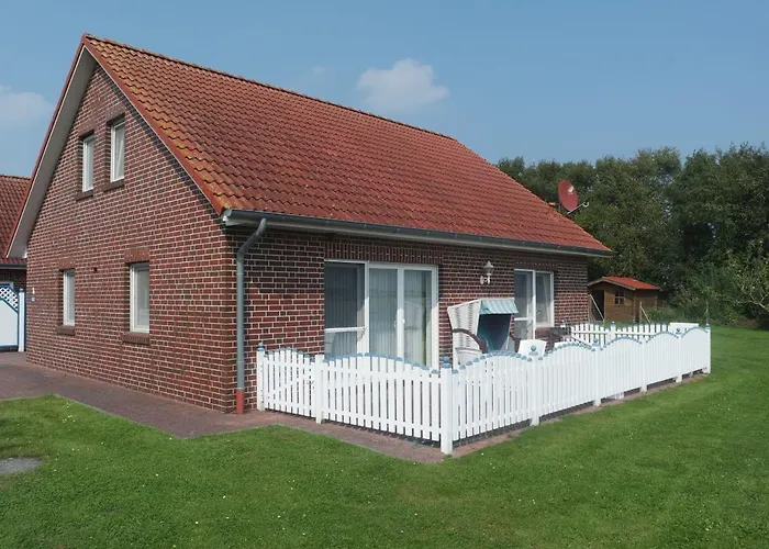 Muschel 1 Mit Terrasse Und Garten, Bensersiel